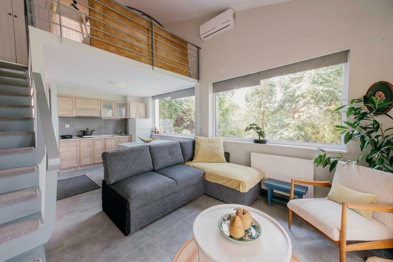 Loft Apartments كوموتيني المظهر الخارجي الصورة
